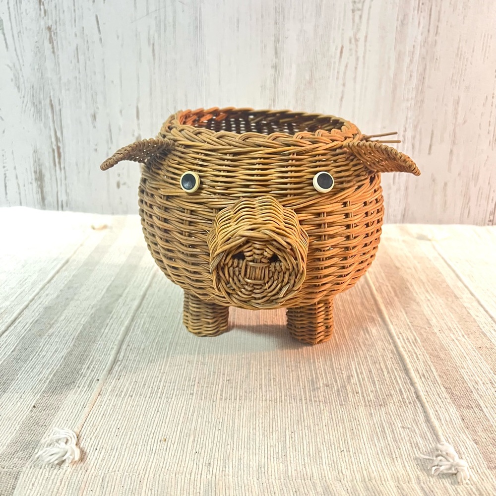 Vintage pig basket wicker retro decor